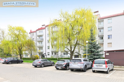 Mieszkanie Sprzedaż  Włochy al.&nbsp;Dwudziestolatków