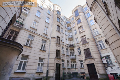 Mieszkanie Sprzedaż  Śródmieście Wilcza